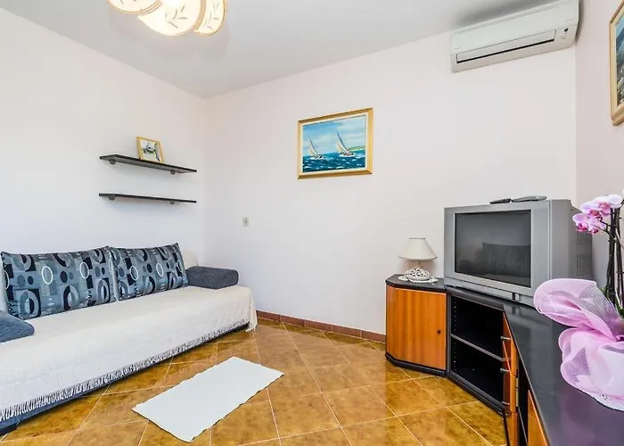 Apartman With A Parking Space Kraj, Opatija - 7724 *