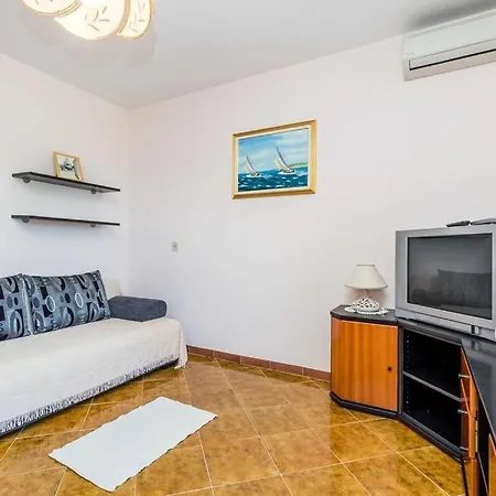 Διαμέρισμα With A Parking Space Kraj, Opatija - 7724 *