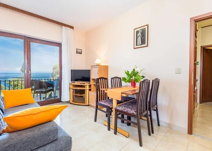 With A Parking Space Kraj, Opatija - 7724 Apartmán *